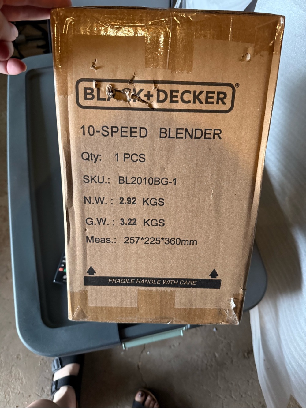 Black & Decker Brown Cardboard 10-Speed Blender Shipping Box